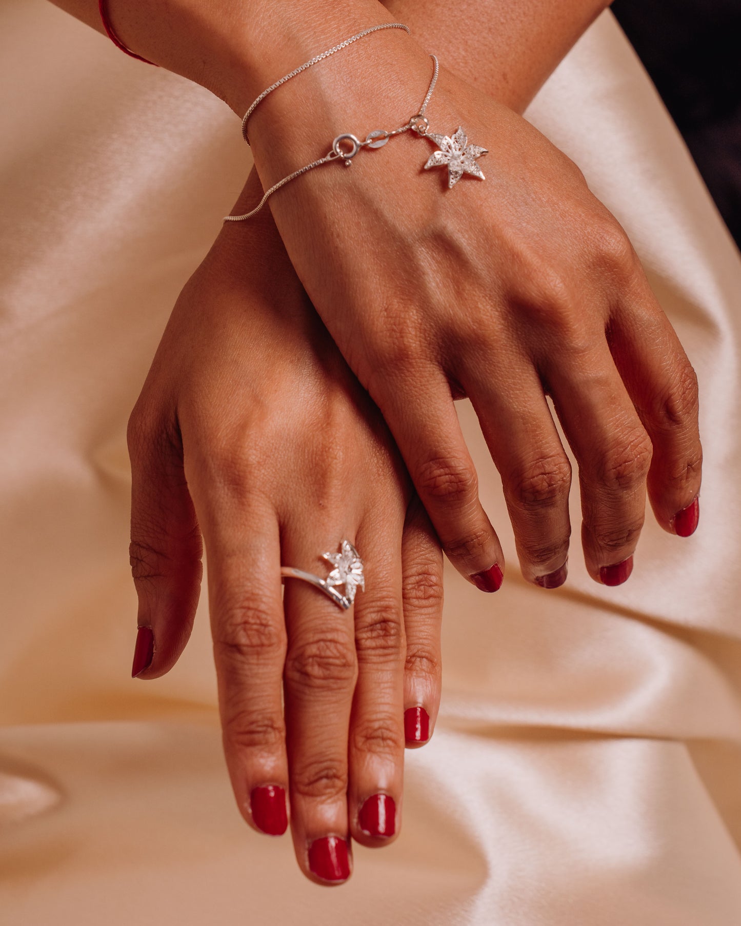 chaine et pendentif (ylang) argent 925